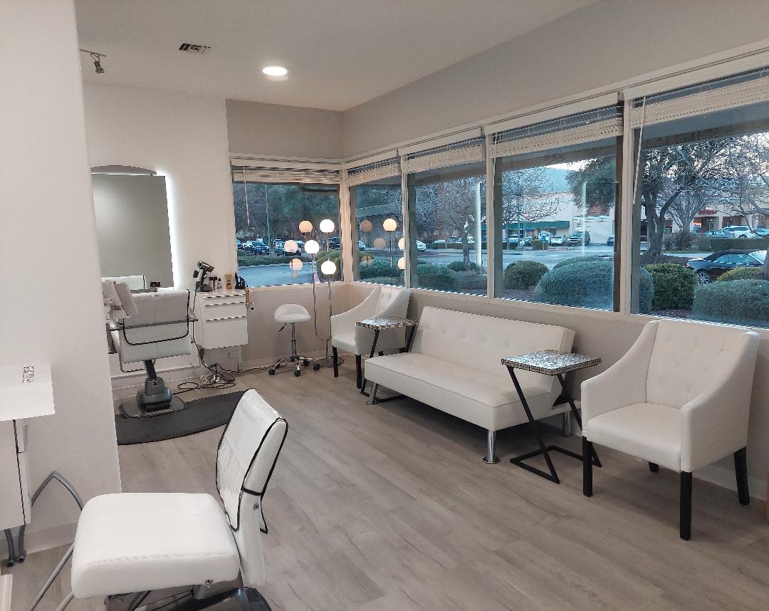 Bright interior of Art Palis Hair Studio in San Jose